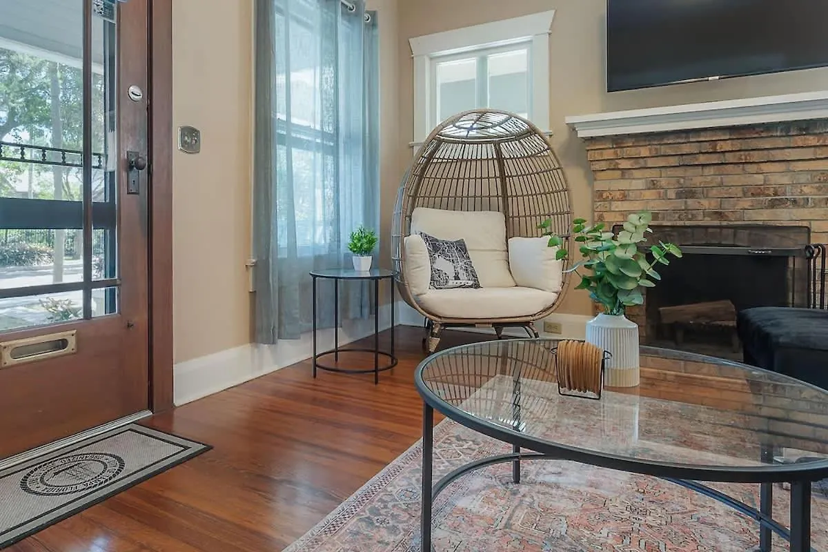 펜션 Historic & Cozy Bungalow By Downtown 탬파