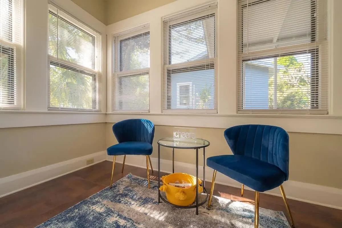 Historic & Cozy Bungalow By Downtown Tampa 0*,